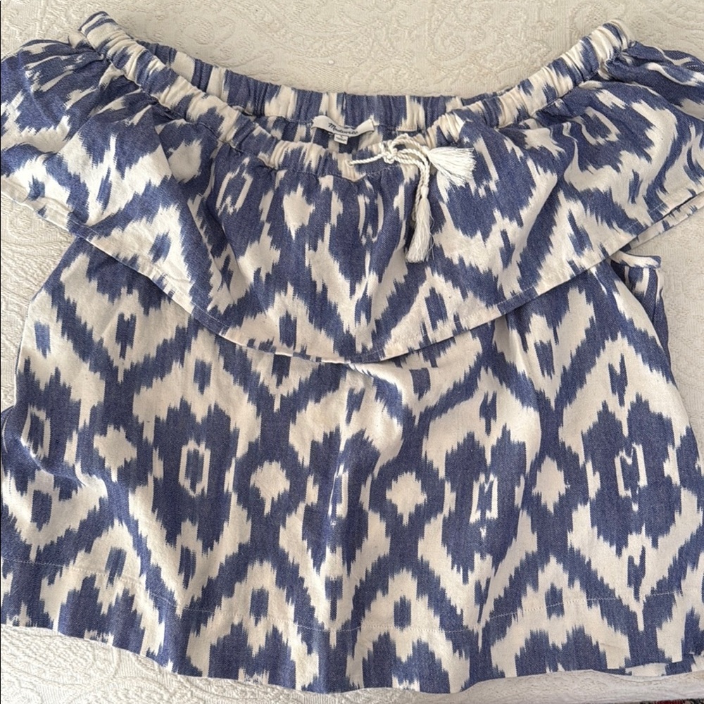 Madewell White and Blue Ruffled Tie Front Blouse